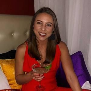 Meet your Posher, Vanessa